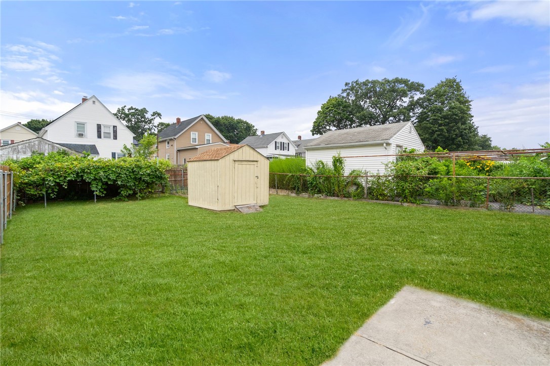 82 Ivy Street