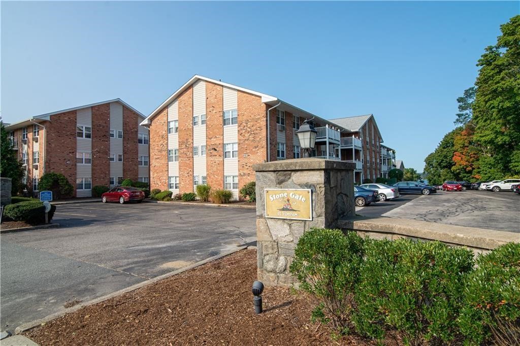 23 Bullocks Point Avenue 4A