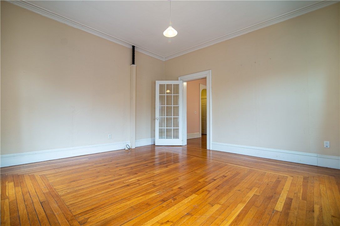 68 Dexter Street 1