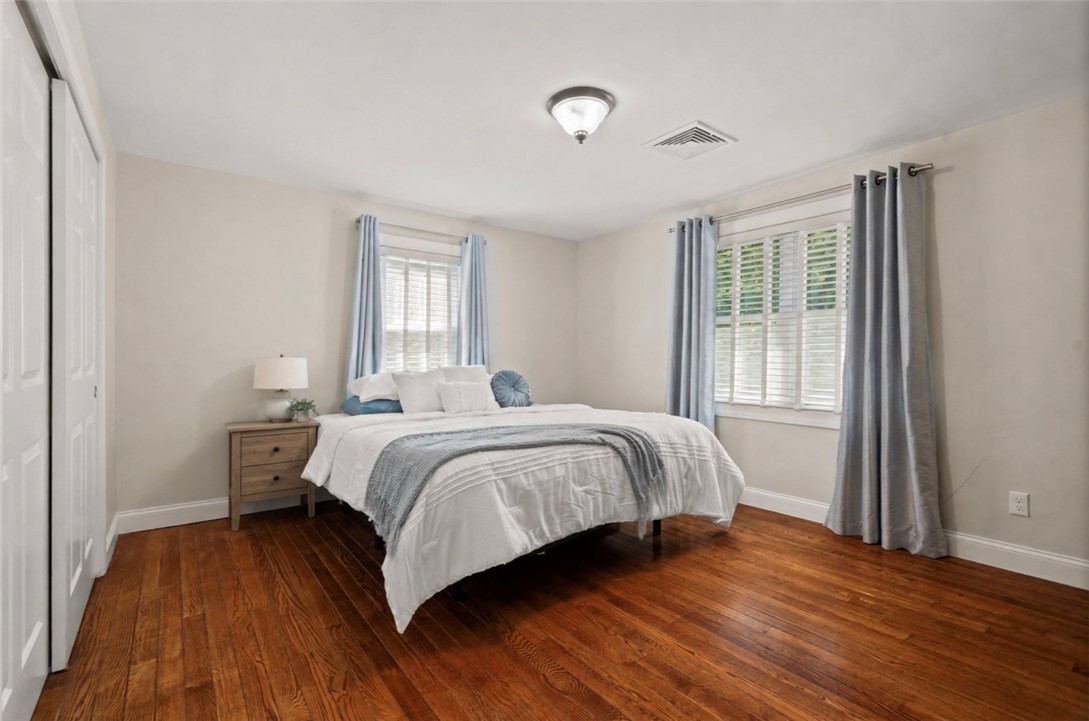 380 Woodward Avenue