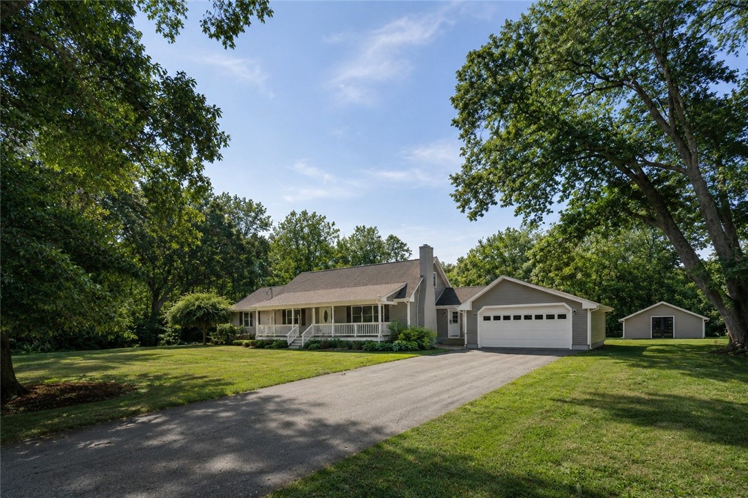 380 Woodward Avenue