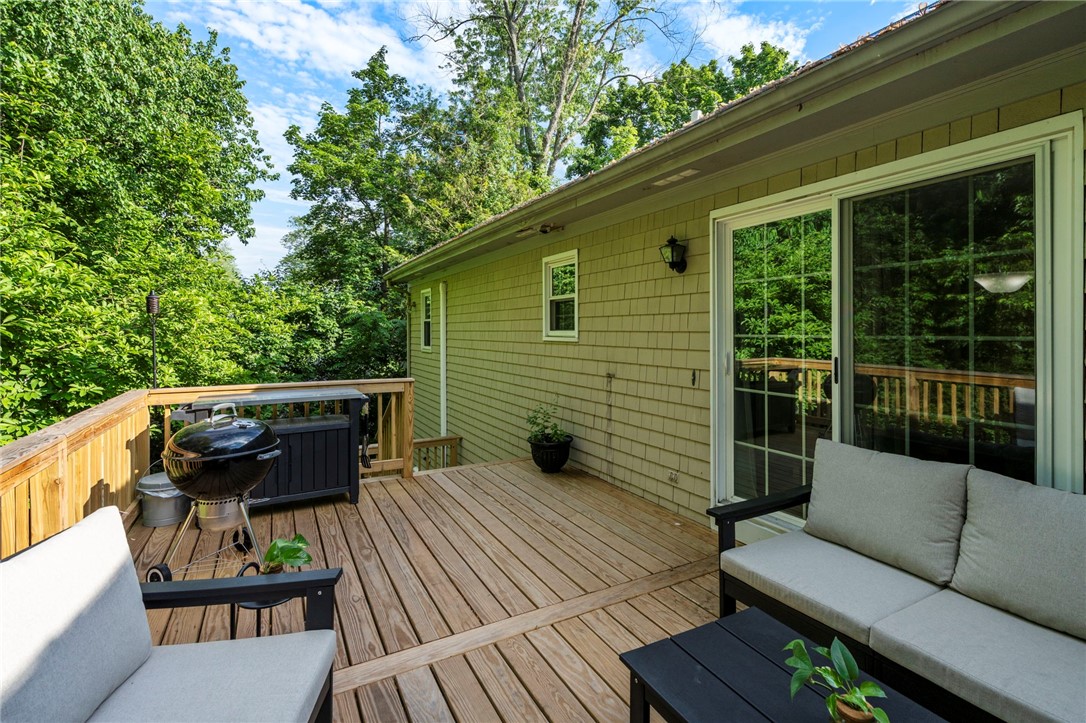 22 Kinnicutt Avenue