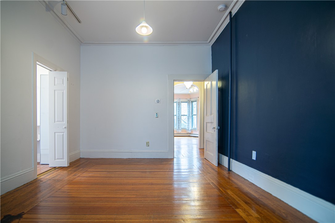 68 Dexter Street 1