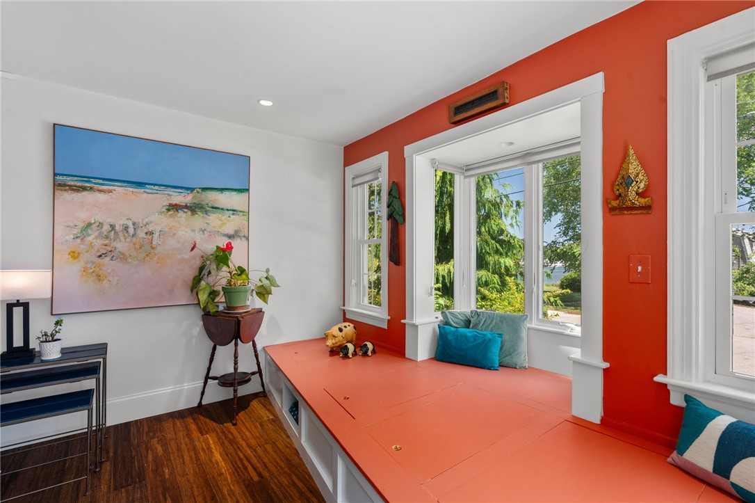147 Riverside Drive