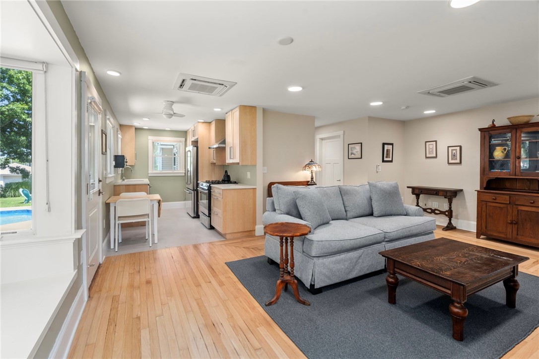 147 Riverside Drive