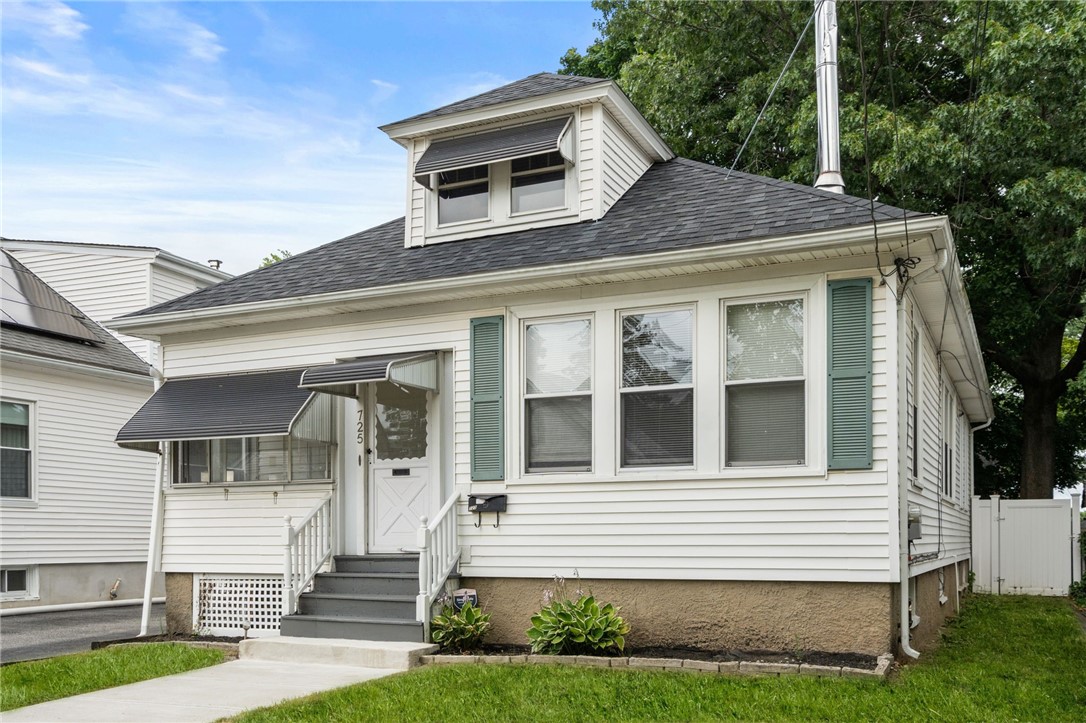 725 River Avenue