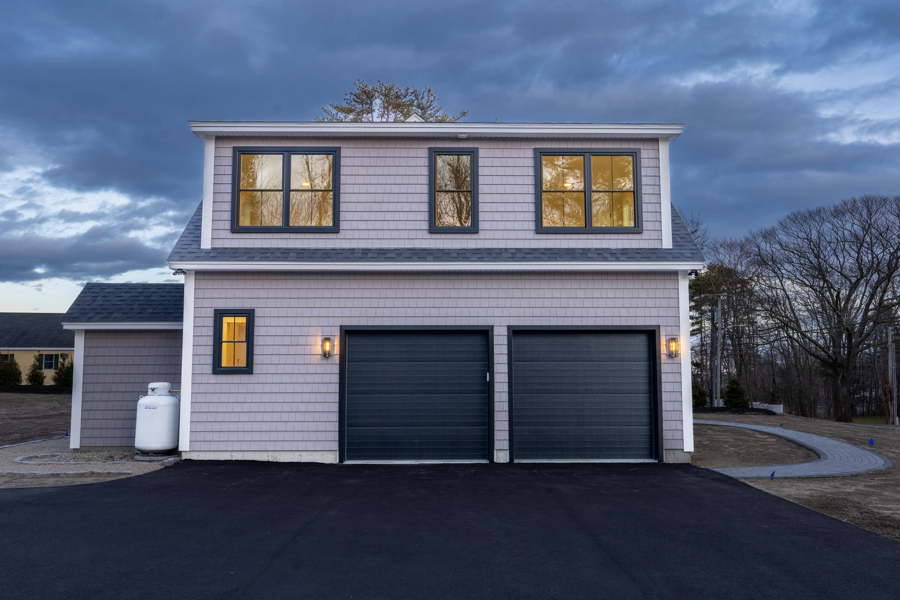 26 Captain Thomas Road