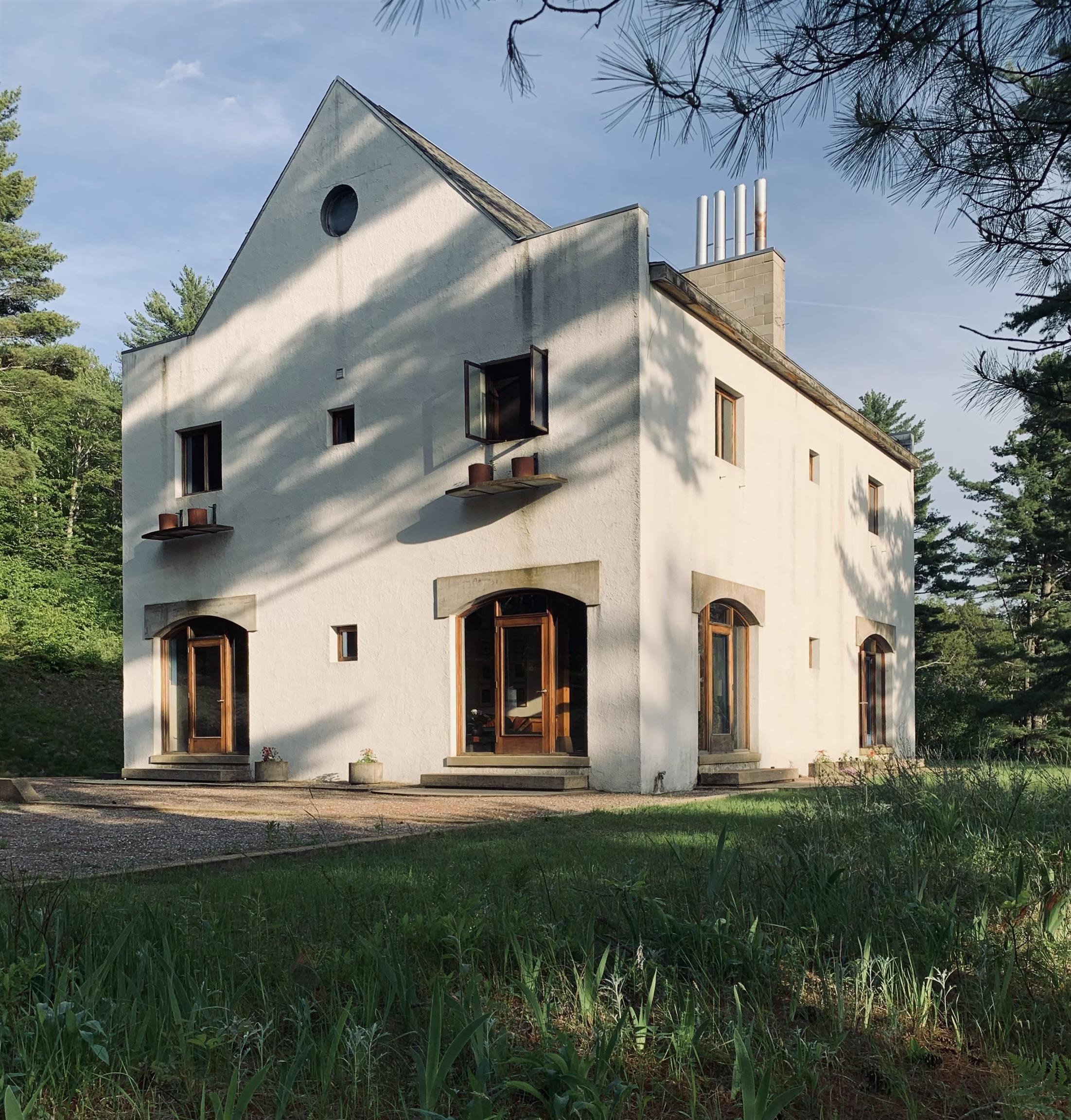 435 & 437 Avery Hill Road