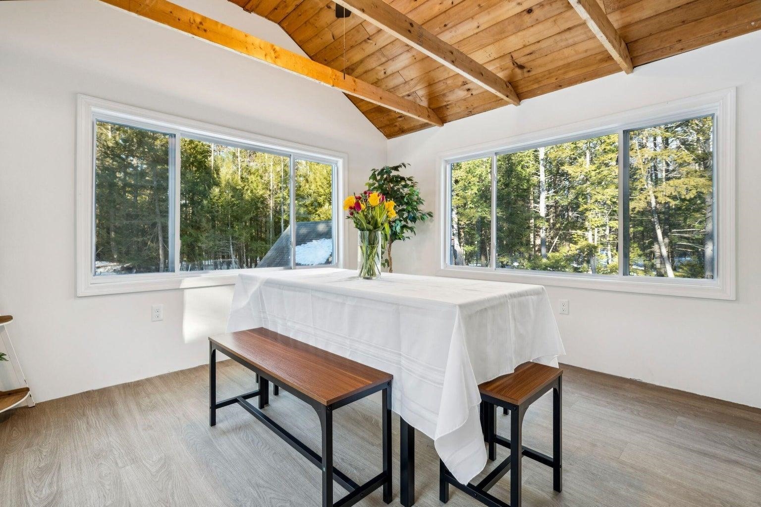 24 Pine Meadow Drive