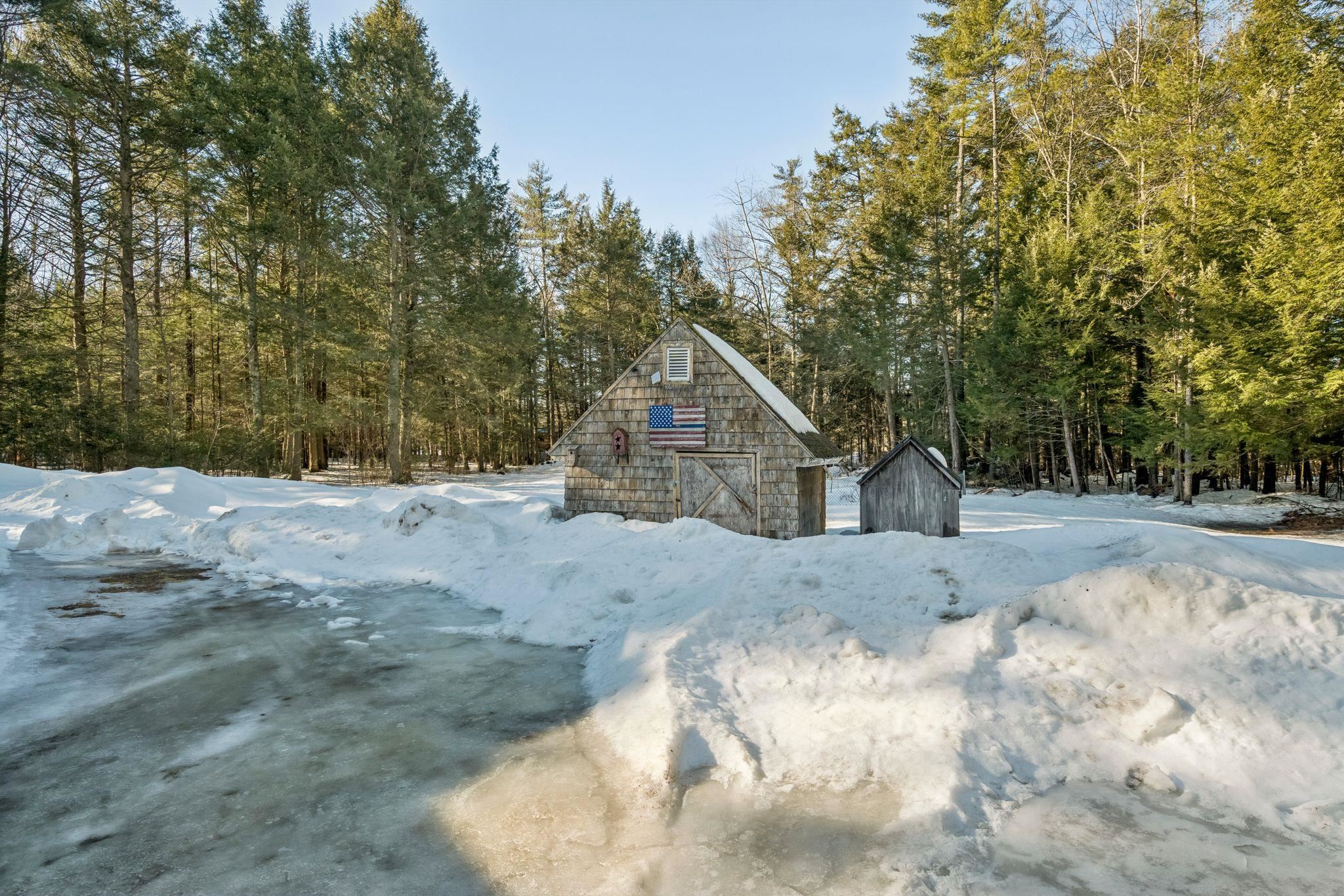 24 Pine Meadow Drive