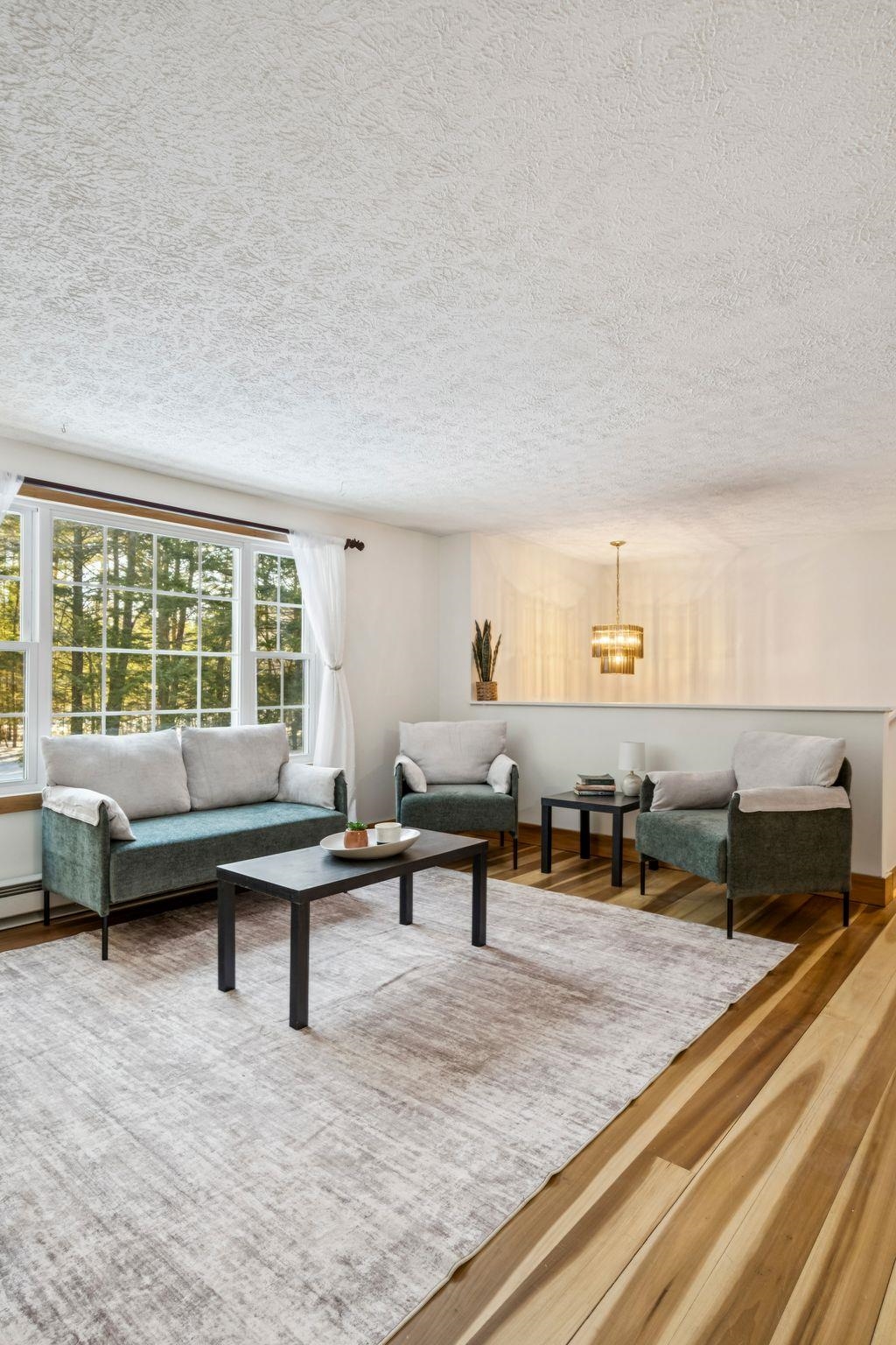 24 Pine Meadow Drive