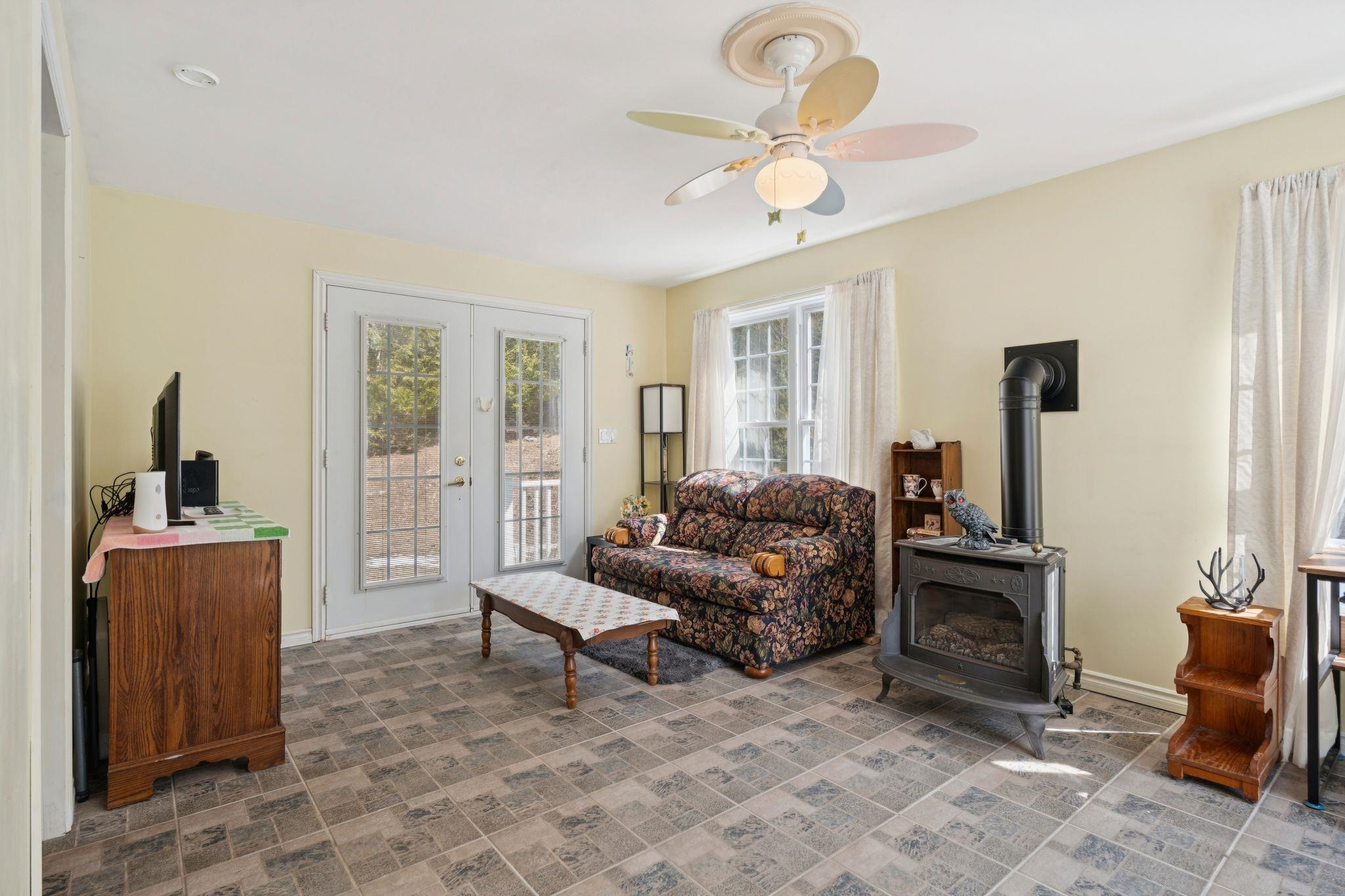 35 Pike Brook Road