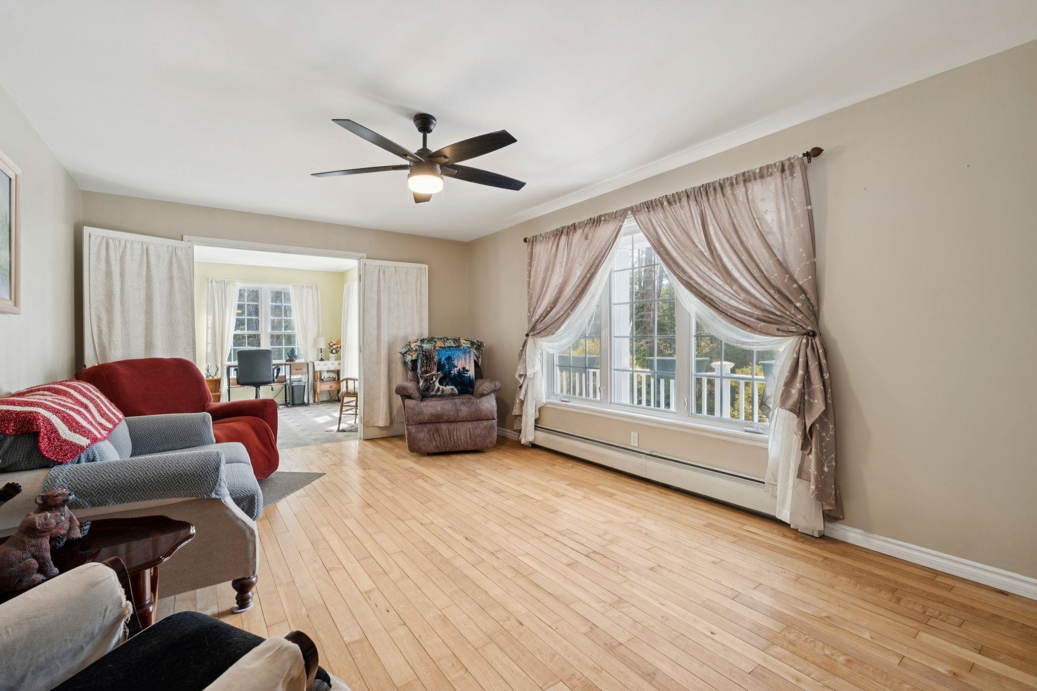 35 Pike Brook Road