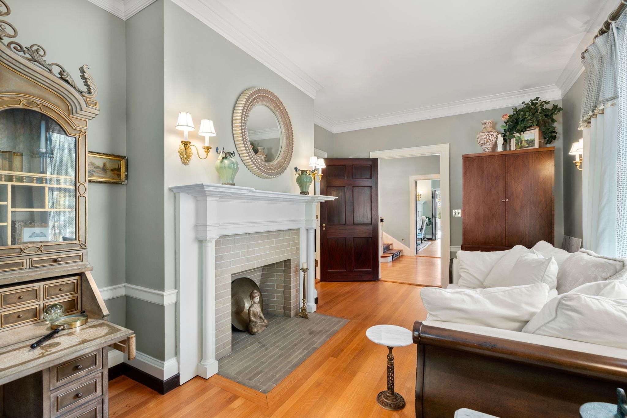 98 Silver Street