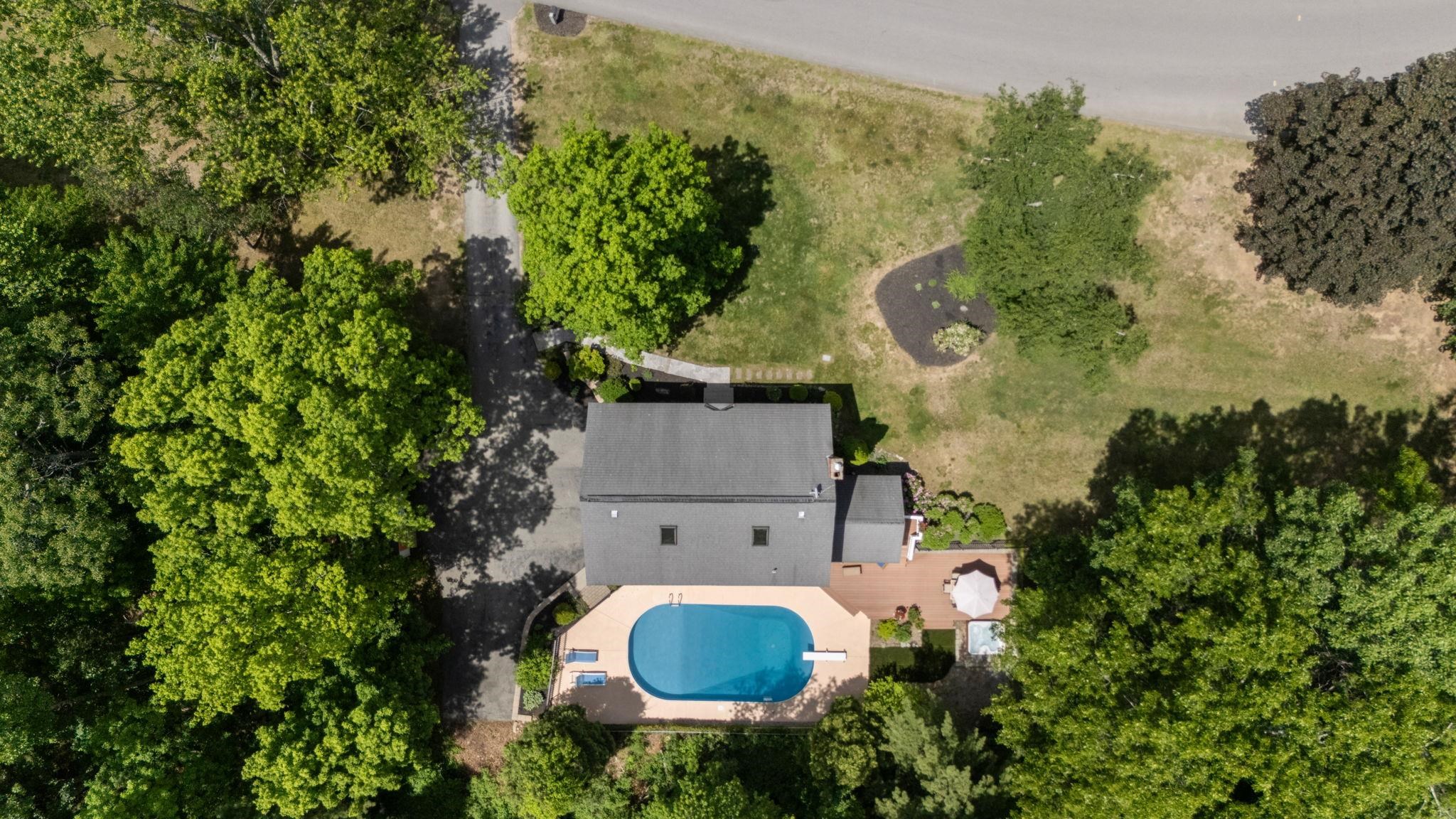 2 Grandview Road