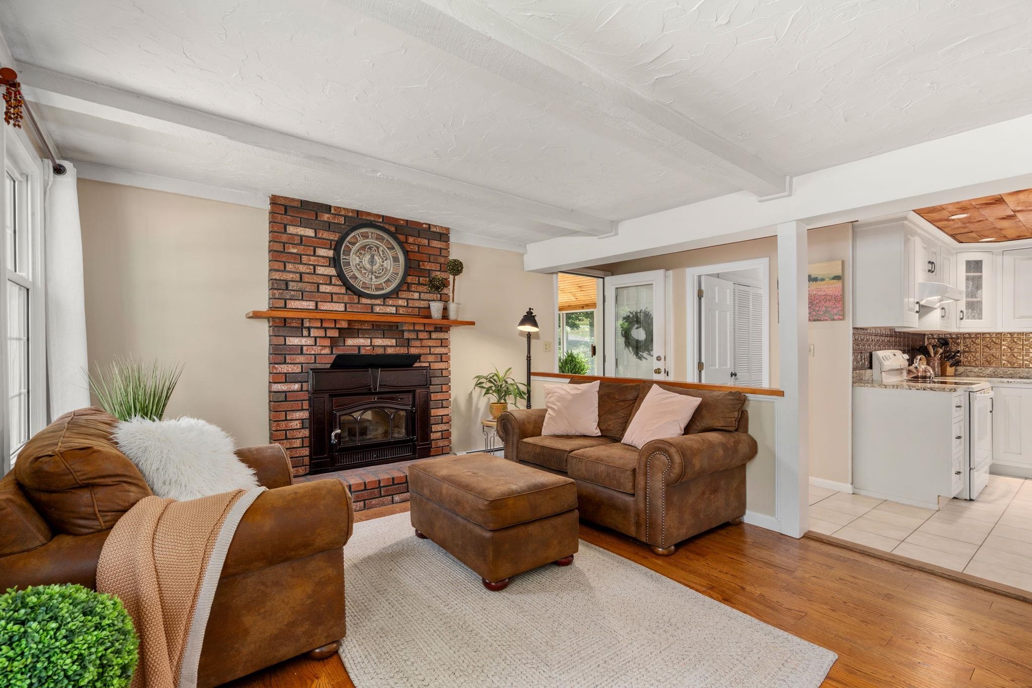 2 Grandview Road