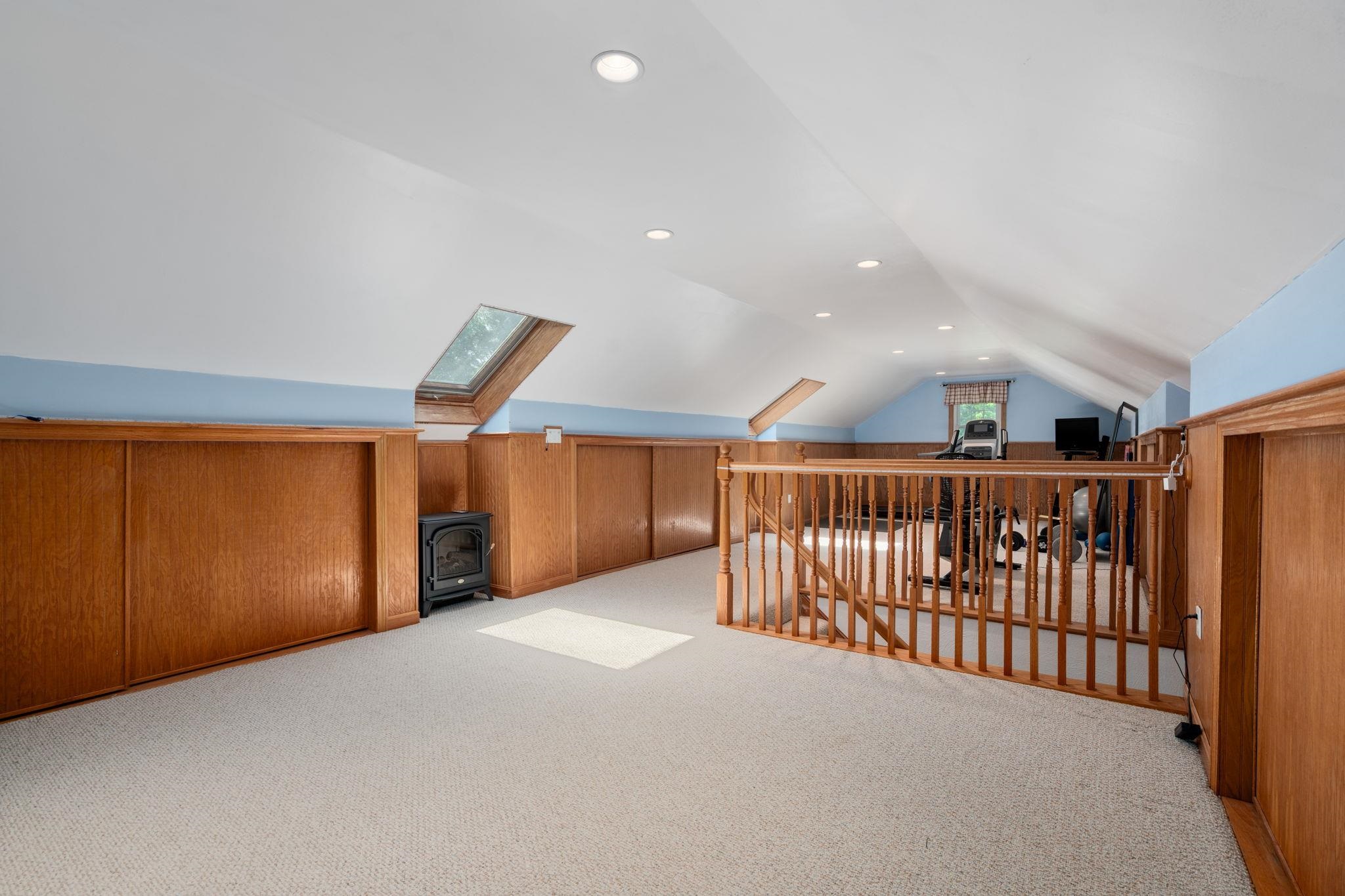2 Grandview Road