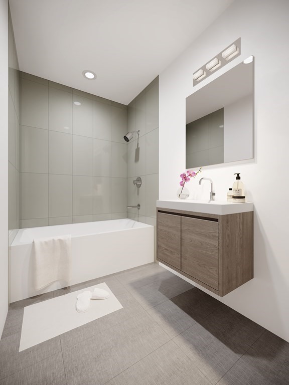 211 Condor Street Unit: 9