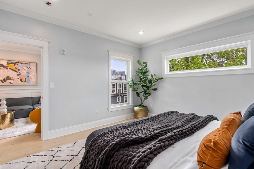 150 Athens St Unit: 8