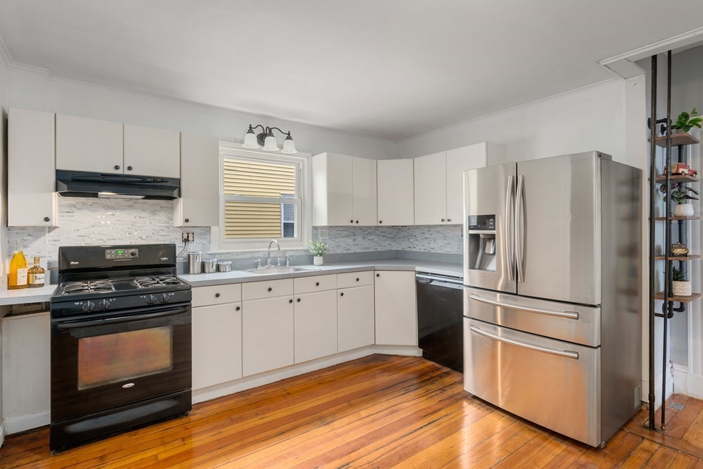 106 Lonsdale Unit: 1