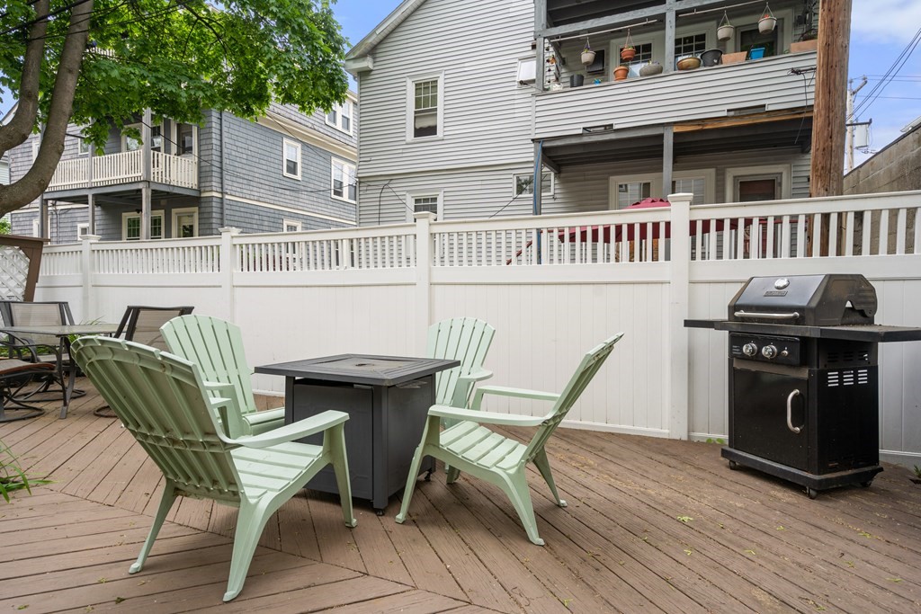 106 Lonsdale Unit: 1