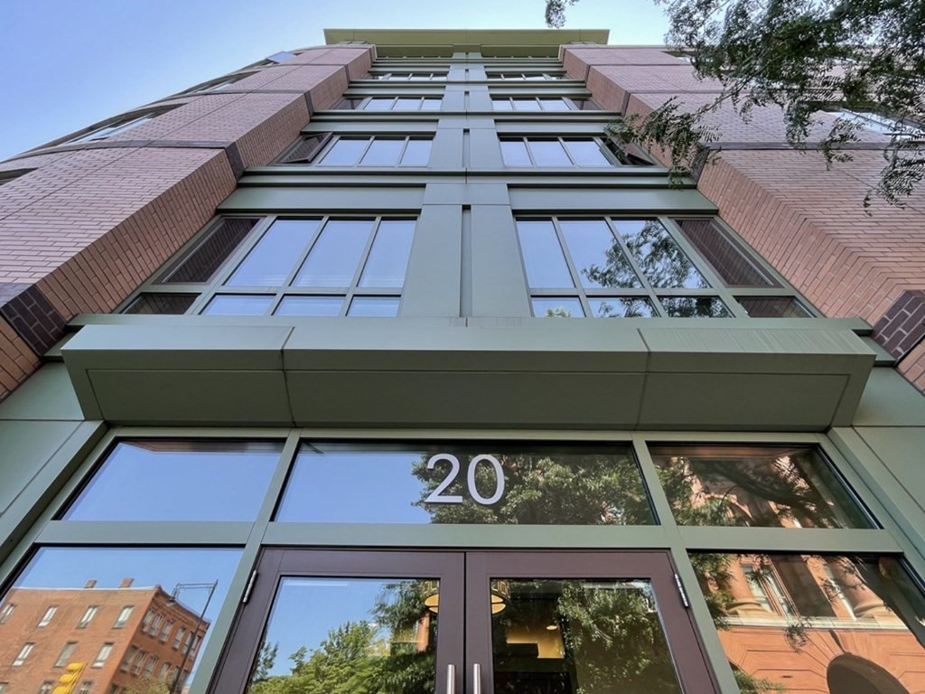 20 Second Street Unit: H622