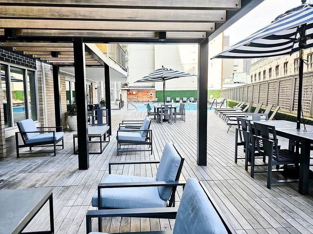 151 Tremont Street Unit: 14A