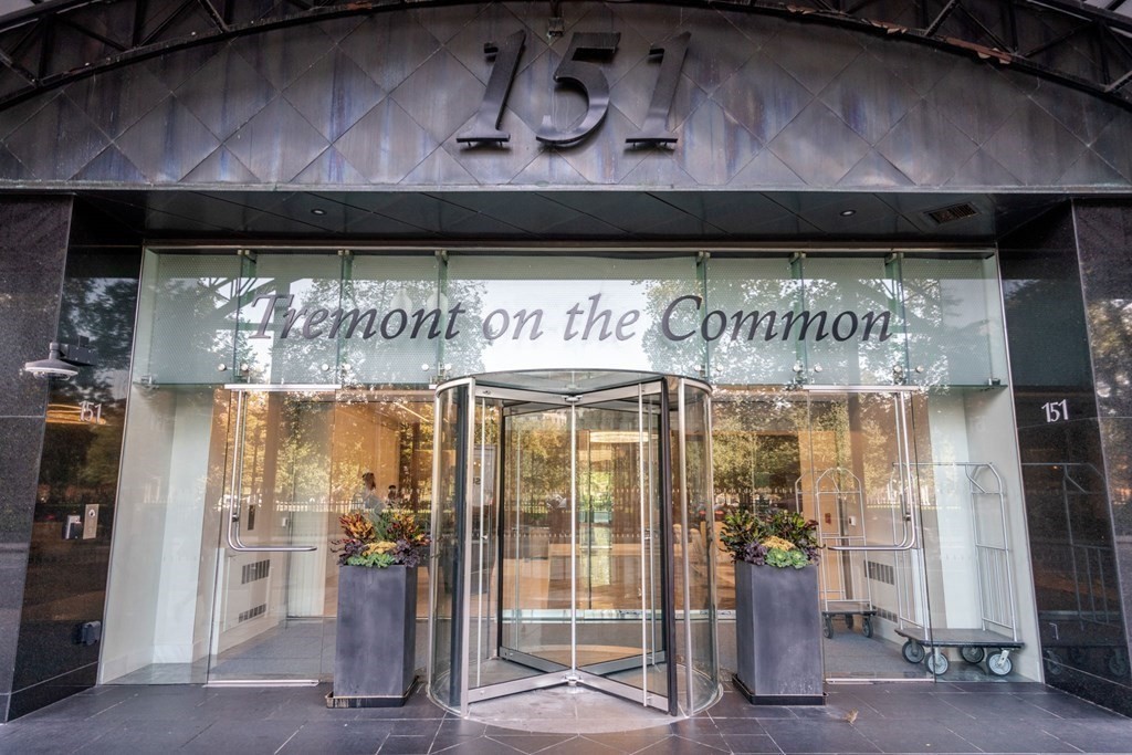 151 Tremont Street Unit: 14A