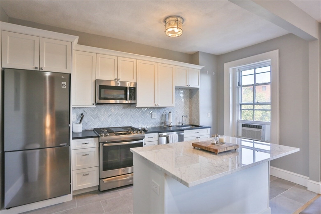 435 Columbus Avenue # 3