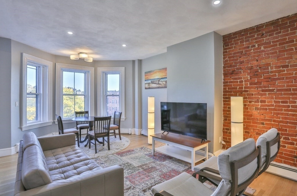 435 Columbus Avenue # 3