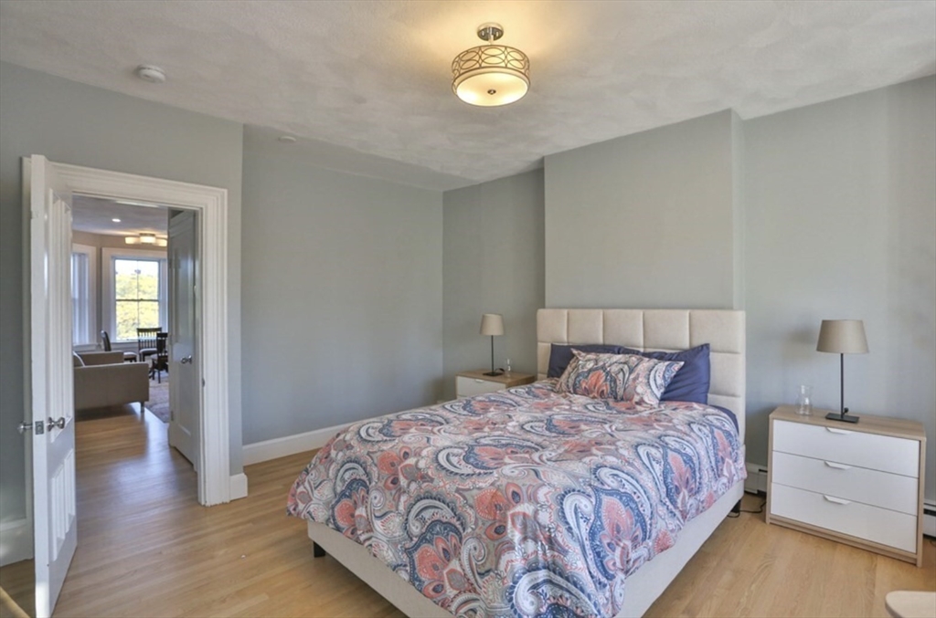 435 Columbus Avenue # 3