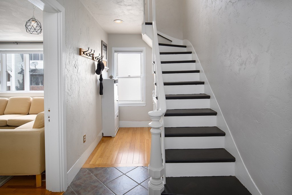 144 Brooks St