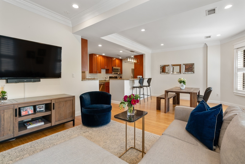 12 Worcester Square # 4