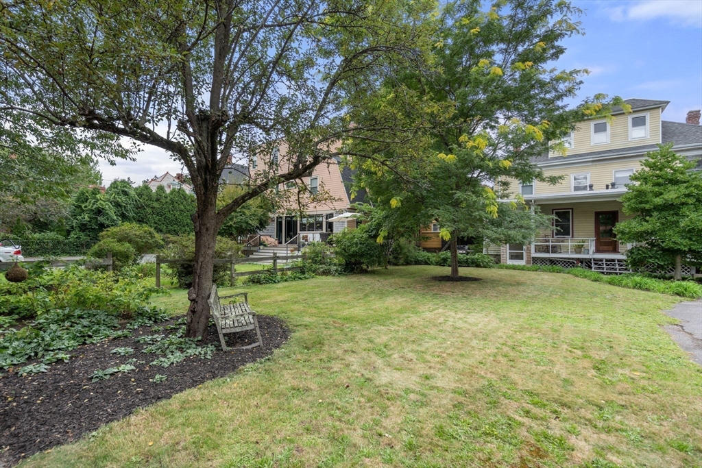 41 Melville Avenue # B