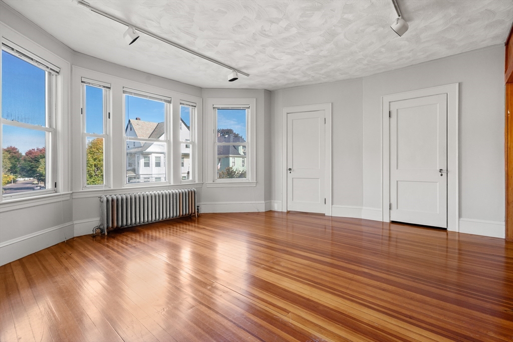 41 Melville Avenue # B