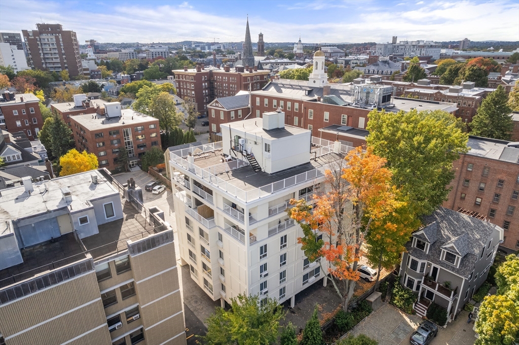 4 Trowbridge Place # 4C
