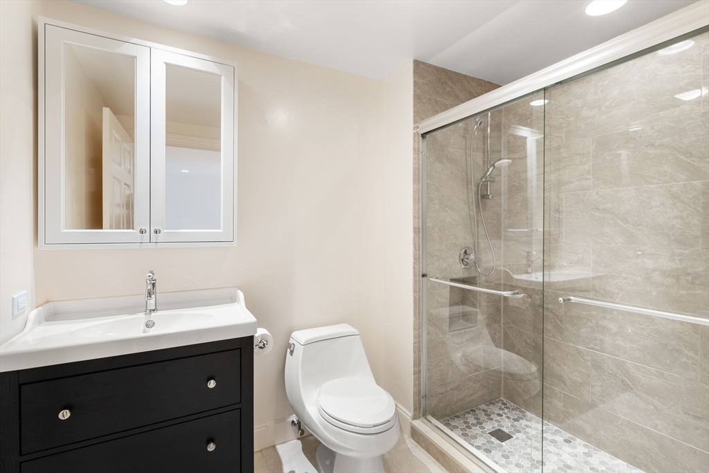 10 Bowdoin St # 513