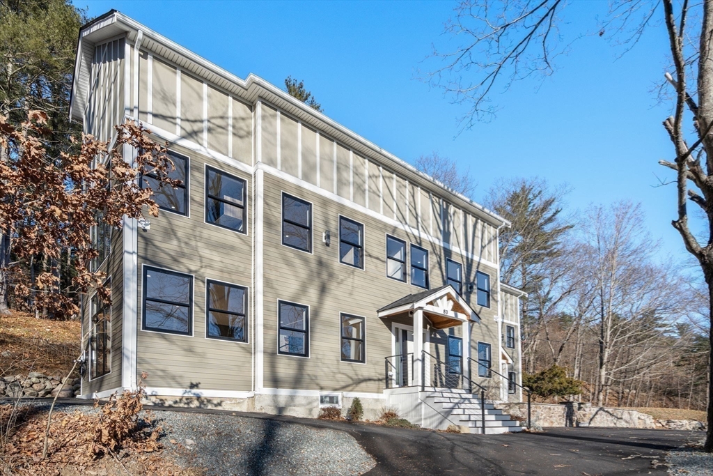 83 Glen St