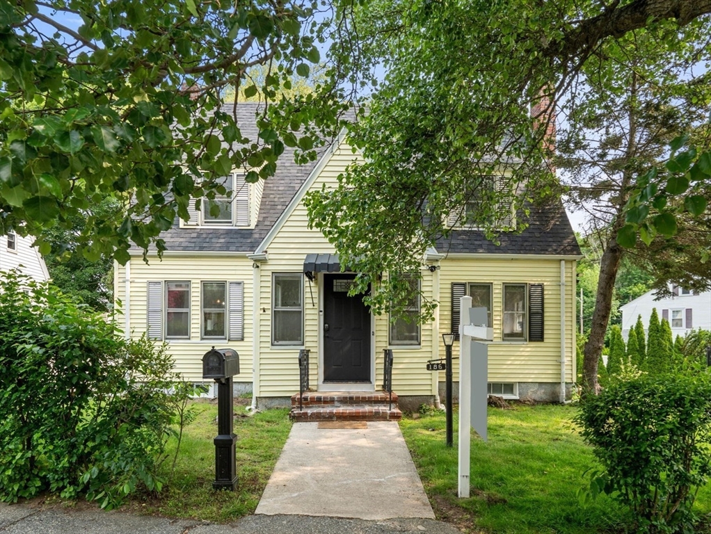 186 Brooks St