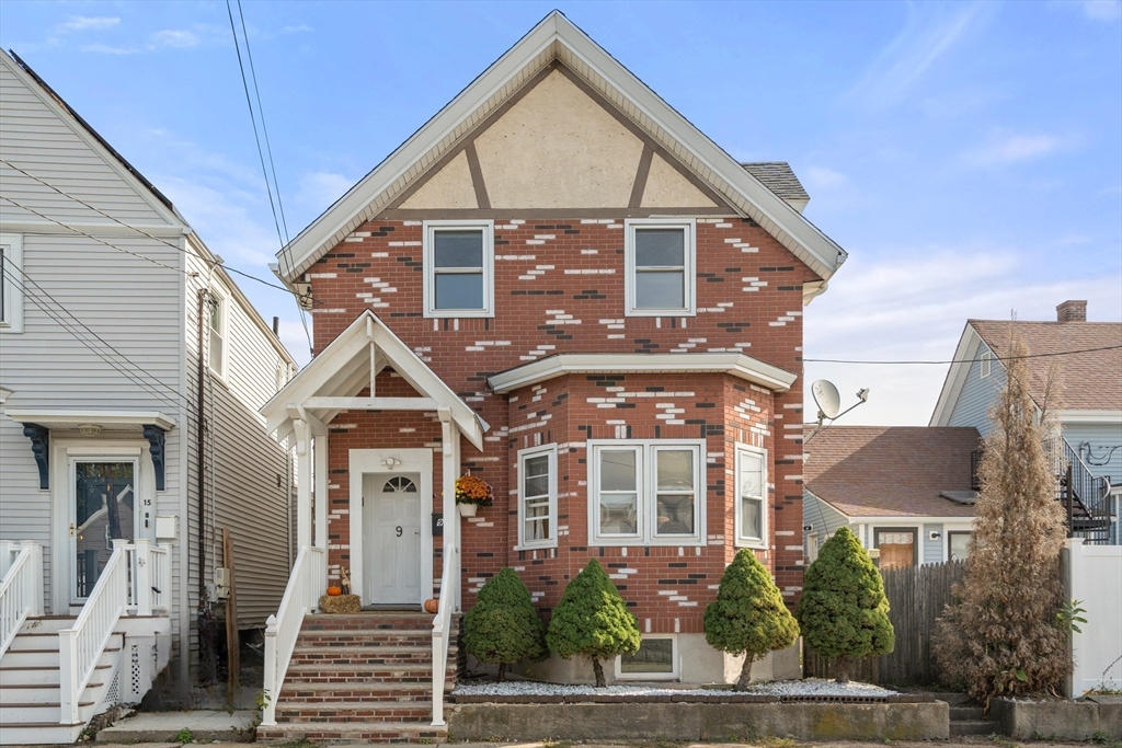 9 Marshall St
