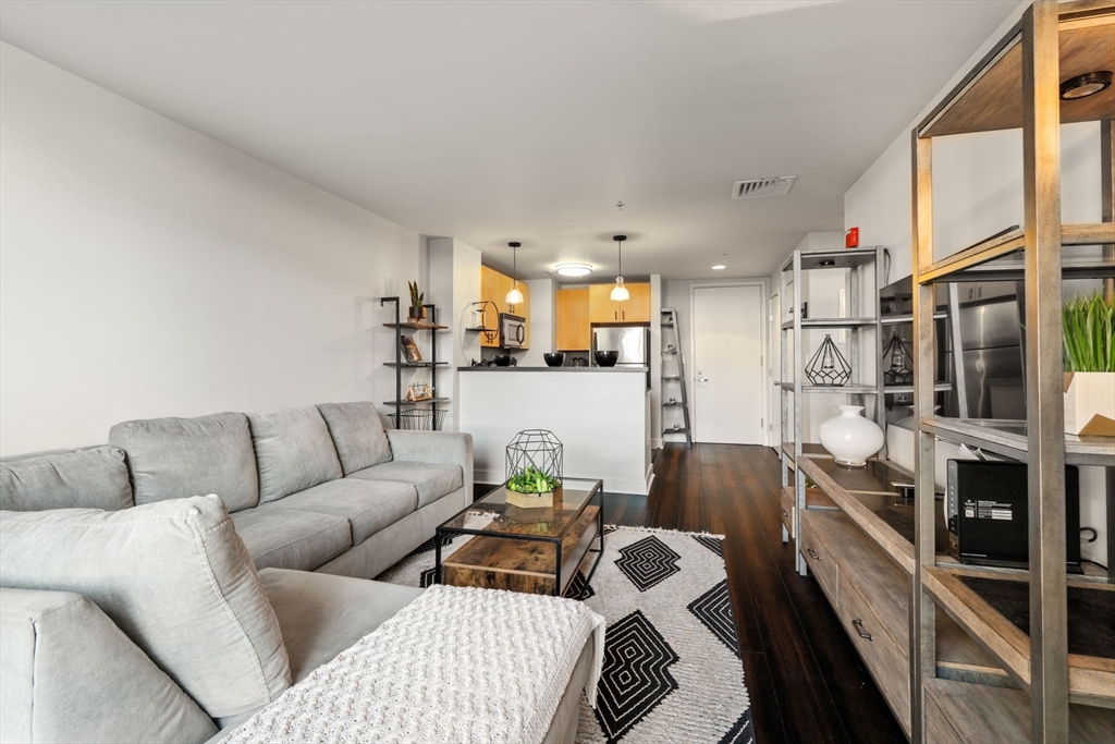 700 Harrison Ave # 311