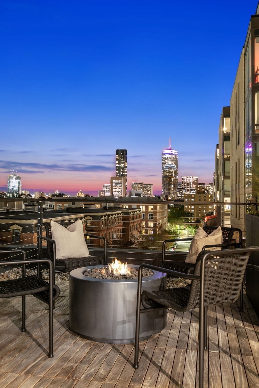 595 Albany Street # 302