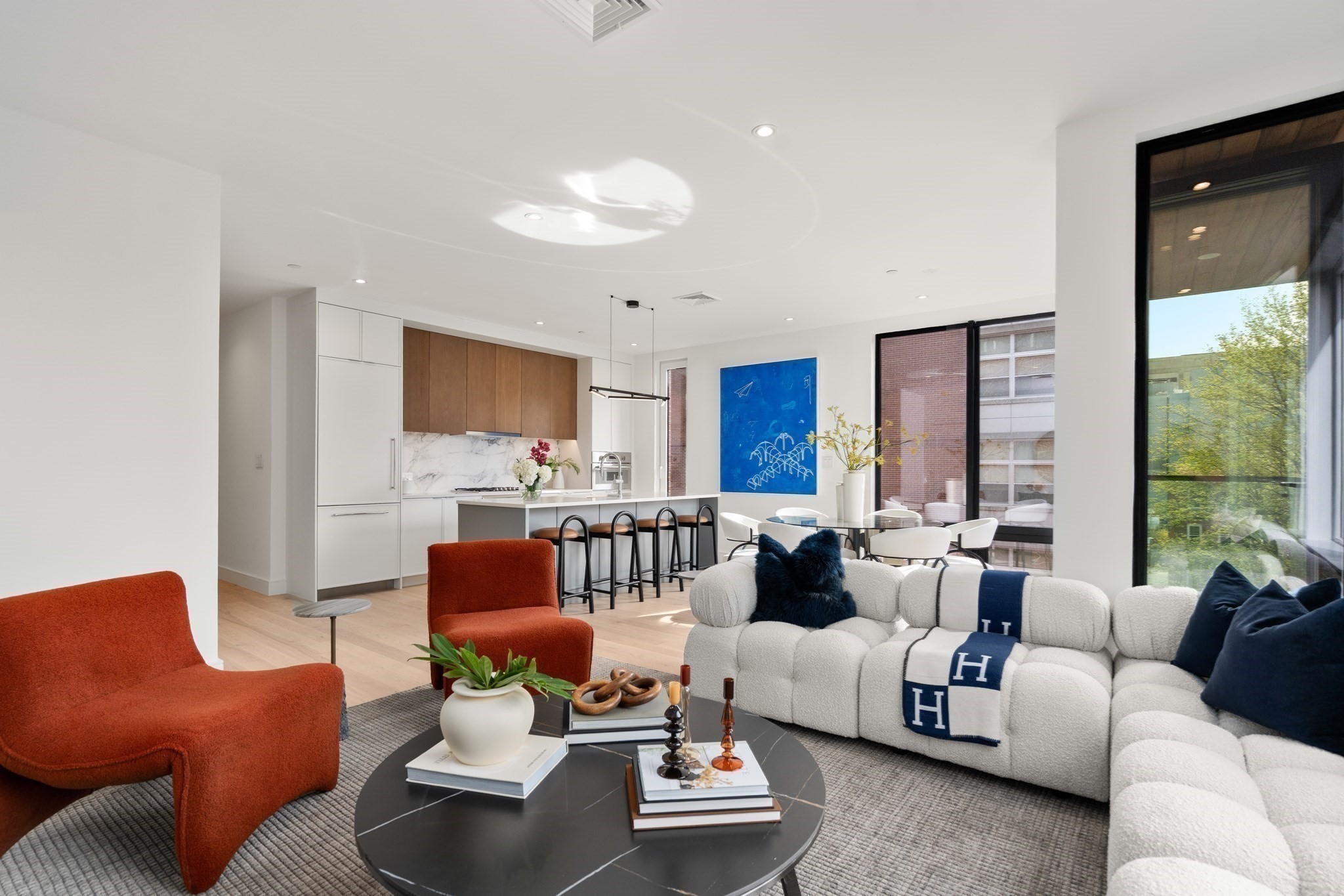 595 Albany Street # 302