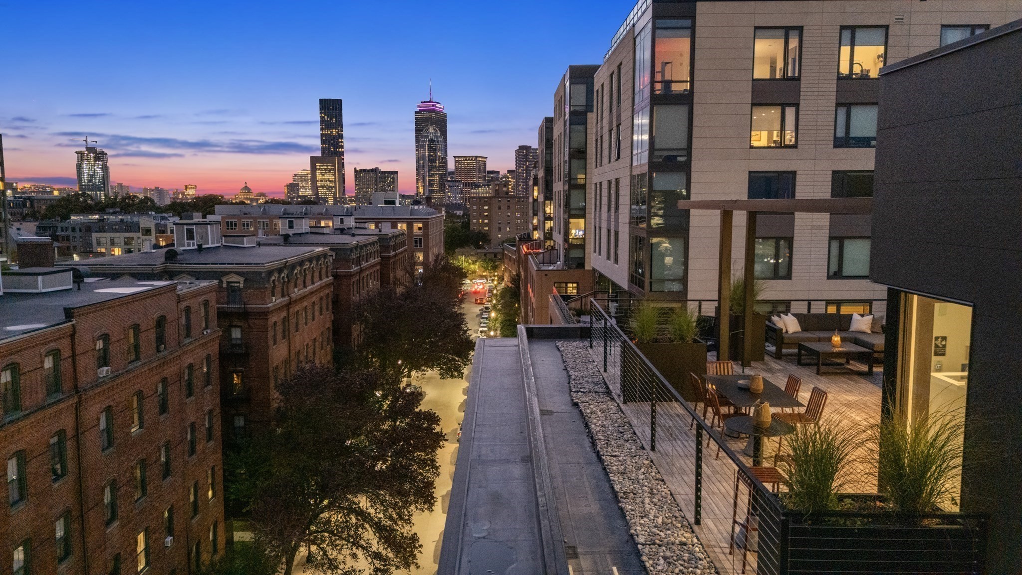 595 Albany Street # 302