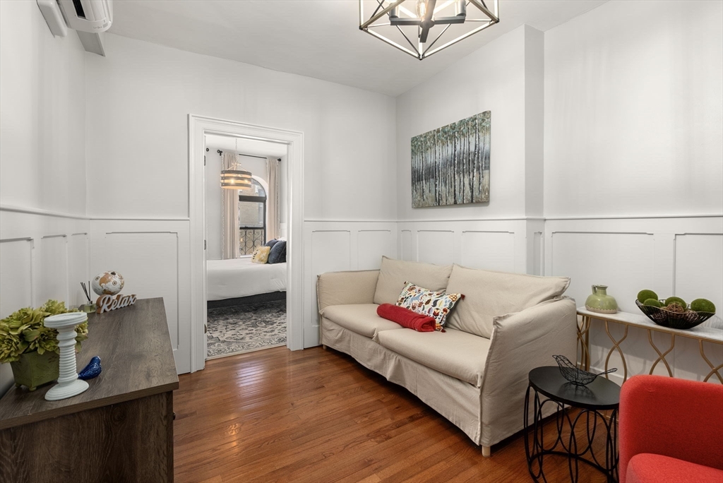 165 Salem Street # 4