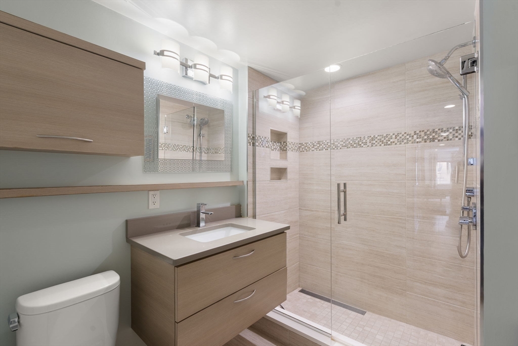 219 Shawmut Ave # 1B