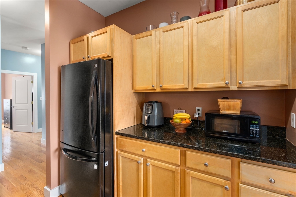 441 Hyde Park Ave # 7