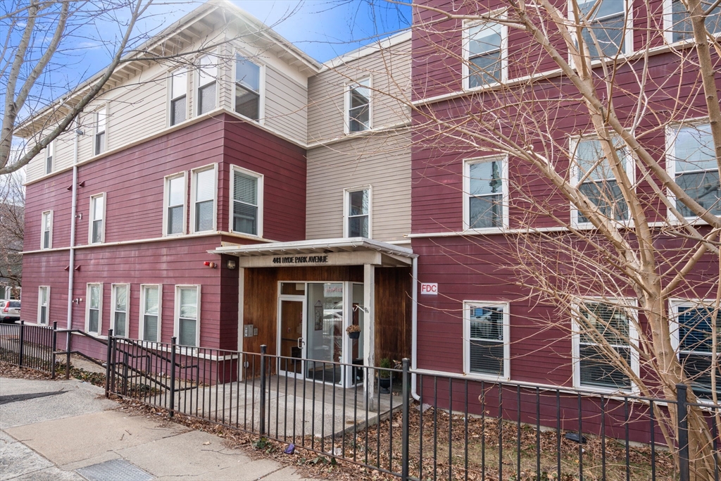 441 Hyde Park Ave # 7