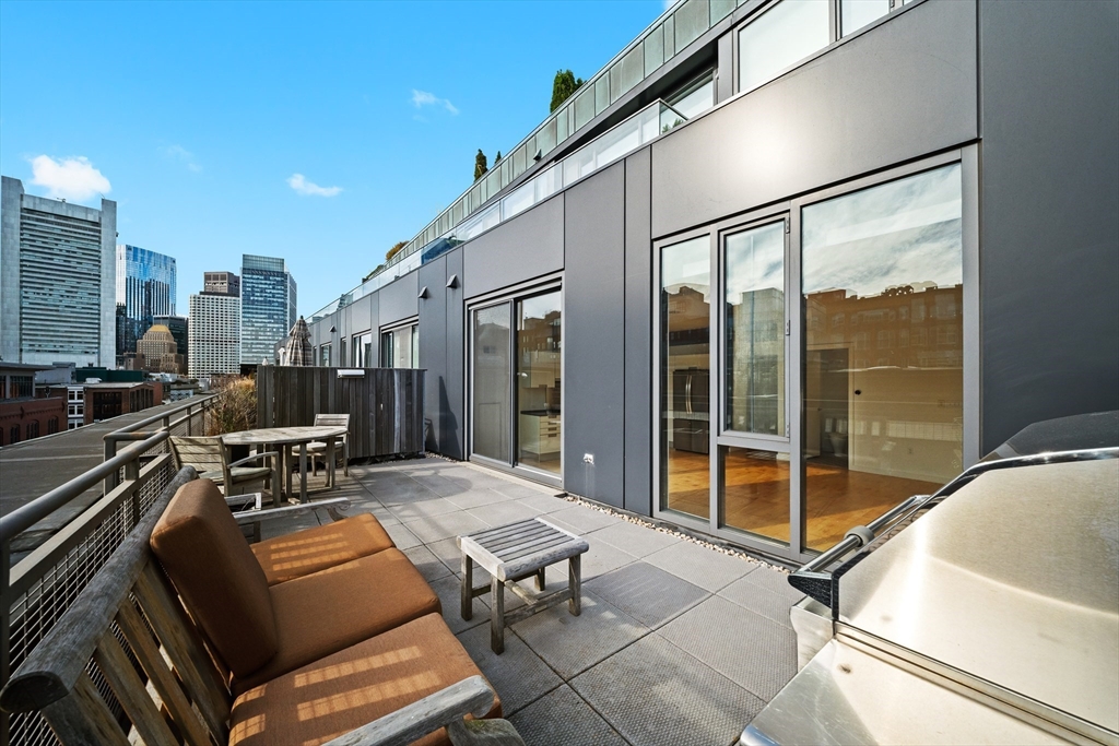346 Congress Street # 609