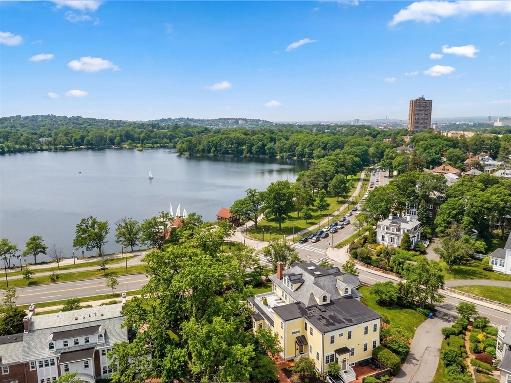 62 Pond Street # 2